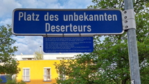 Schild: Platz des unbekannten Deserteurs, Tübingen